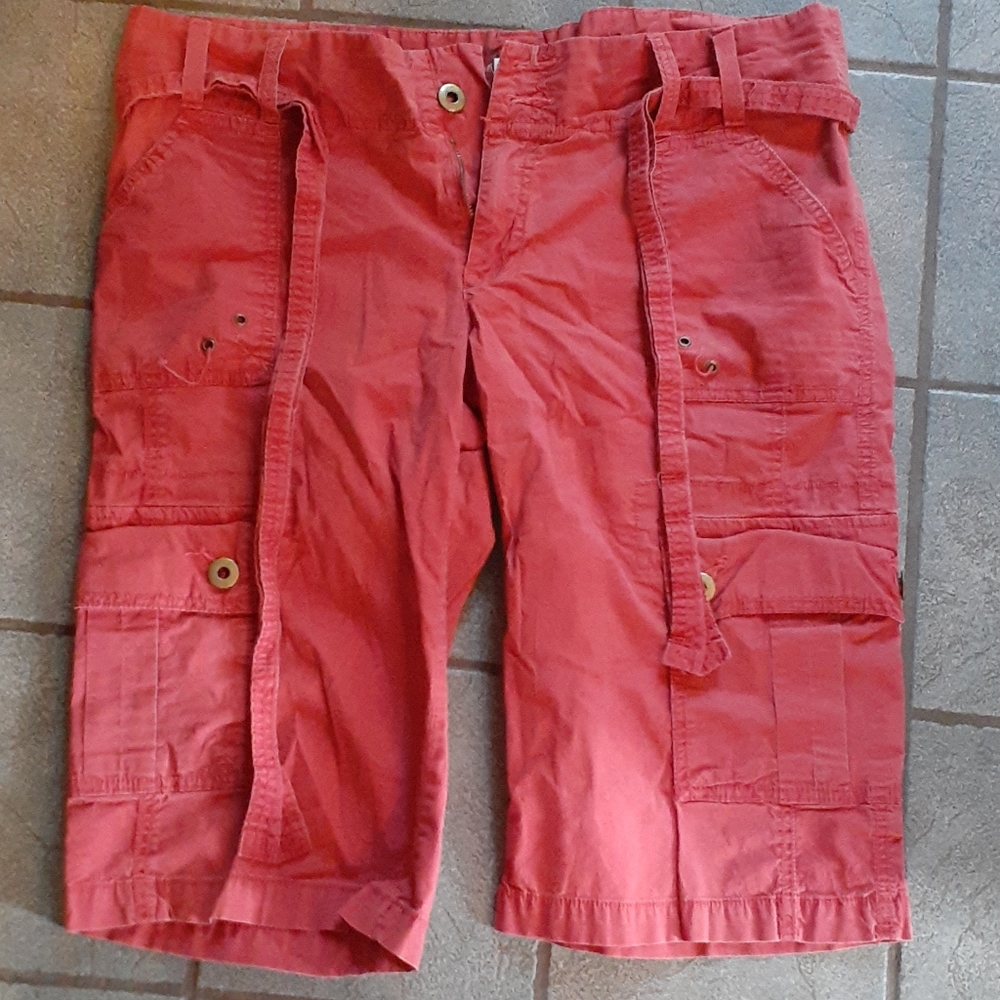 Old Navy Coral Cargo Capris